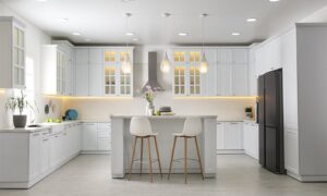 Modern U-shaped kitchen with island